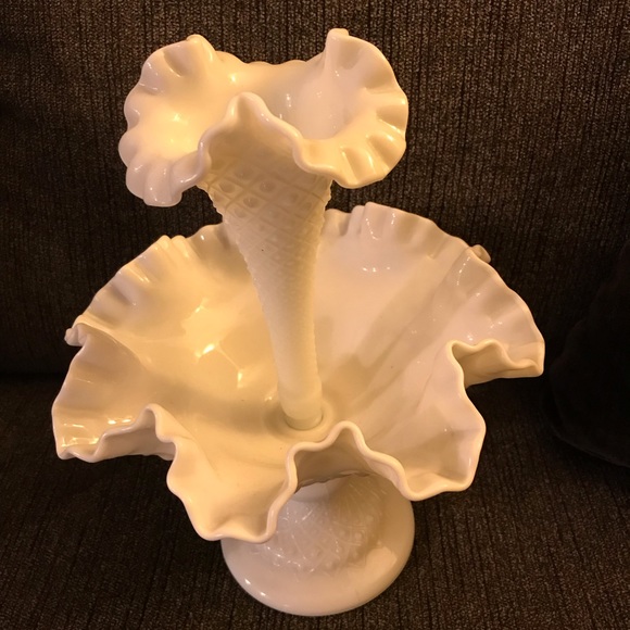 Vintage Fenton White Milk Glass Hobnail Vase Bowl - Picture 1 of 4